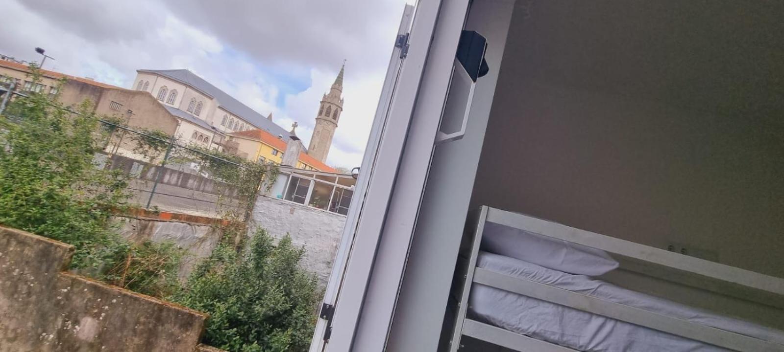 Owls Hostel Ribeiro Porto Bagian luar foto